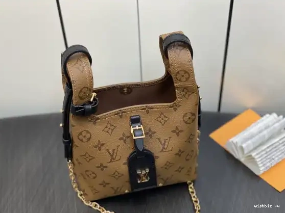 WIS BB LOUIS VUITTON Atlantis 0413